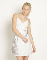 Rosetown Well Dress - White